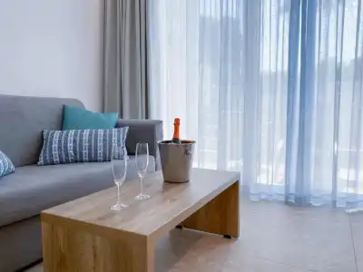Lardos Bay - 74
