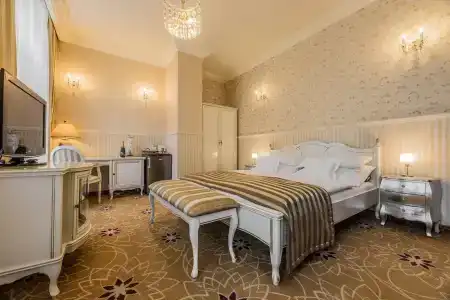 GOLDEN ROYAL Boutique & Spa - 48