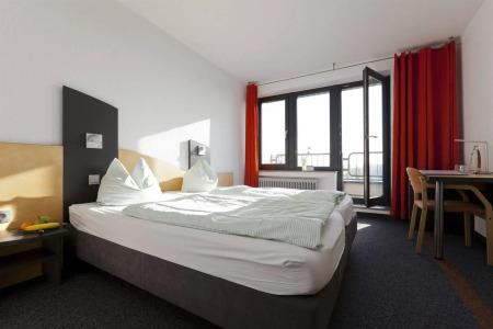 DJH City-Hostel Köln-Riehl - 1
