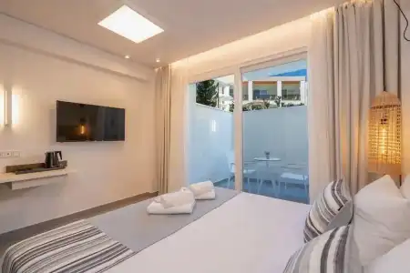 Mirablue Luxury Residences - 158