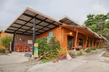 OYO 1082 Chom Dao Resort - 32