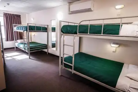 YHA Adelaide Central - 1