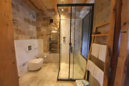 Azure Cave Suites - 6