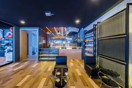 Phuket Marine Poshtel (SHA Plus+) - 11