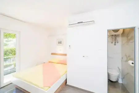 Apartments & Rooms Barisic - 4