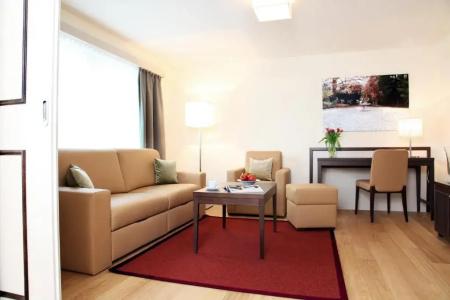 City Stay Seefeld House - 38