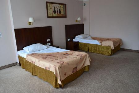 Boutique's Kwiska / Legnicka - 25