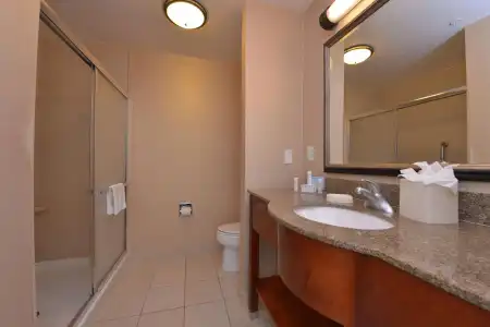 Woodspring Suites Bakersfield Airport - 6