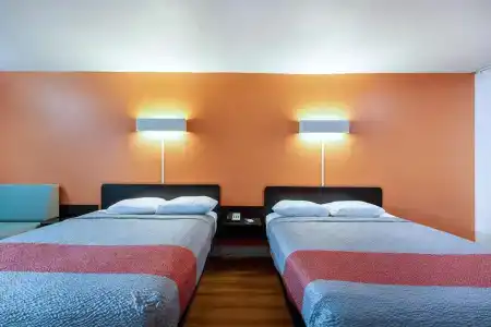 Motel 6 Houston, TX - East - 6