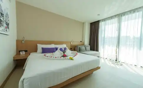 The Lunar Patong - 20