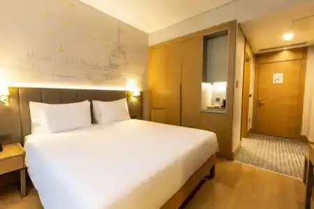 Radisson Istanbul Harbiye - 20