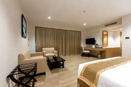 Adelphi Pattaya - 76