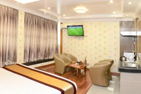 Grand United Ahlone Branch - 157