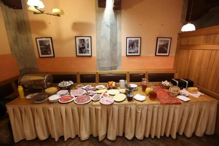 King George - 14