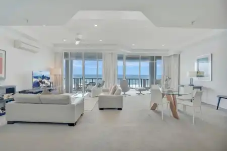 Oceana on Broadbeach - 53