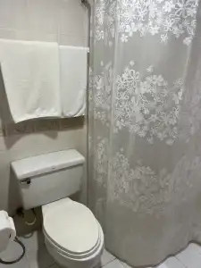 Mall Suites - 84