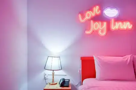 Collection O Joy Inn - Near T3 Terminal - 33