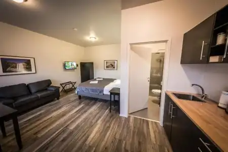 Bakki Apartments & Hostel - 139
