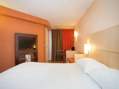 ibis Cannes Centre - 1