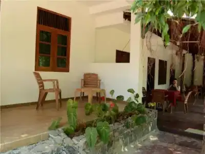 Imal Guest House - 8