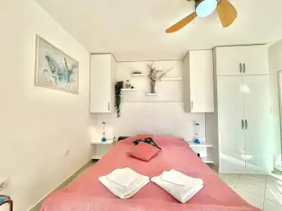 Sun Rose Apartments - 2