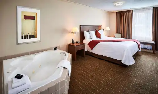 Best Western Plus Guildwood Inn - 71
