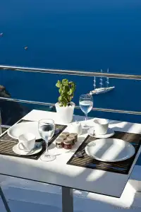Cosmopolitan Suites - 9