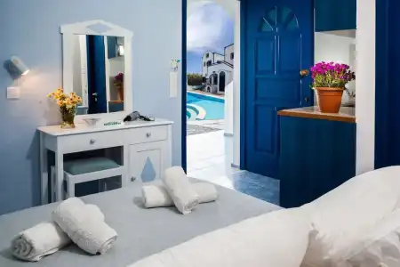 Roula Villa Studios & Apartments - 198