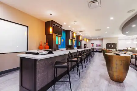 Holiday Inn Houston NE - Bush Airport Area by IHG - 11