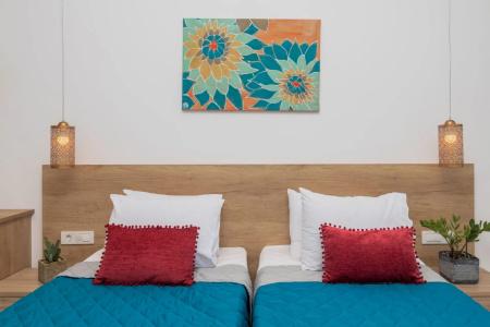 Aphrodite Studios & Apartments - 40