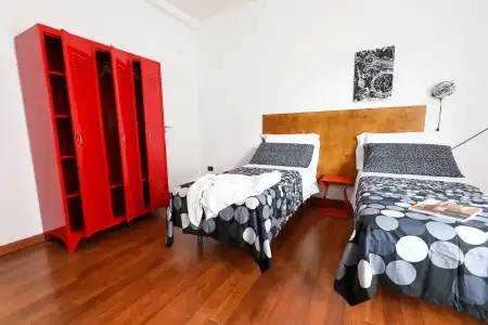Travel B&B - 3