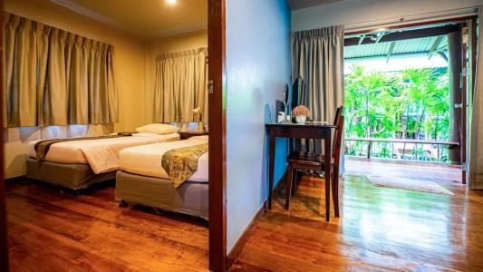 Baan Klang Aow Beach Resort - 53