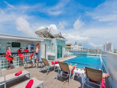 Hallo Patong & Restaurant - 14