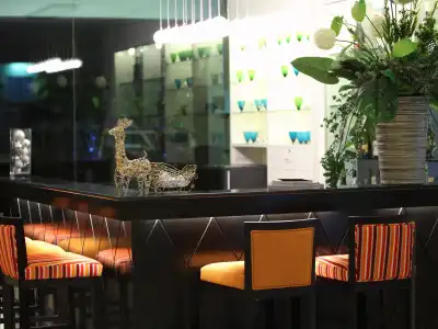 Paradise - 27