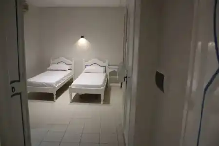 Hôtel Medina - 84