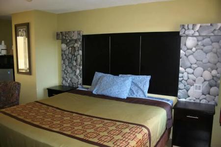 Driftwood Beach Motel - 166
