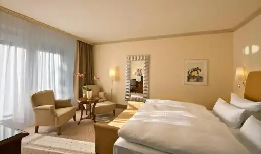 Bernstein Villa Kastania - 2