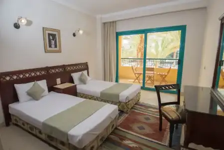 New Eagles Downtown Zahabia Resort & Aqua Park - 4