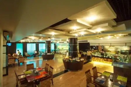 The Nouveau Chumphon Beach Resort & Golf - 19