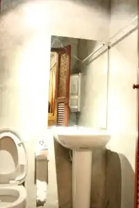 W hostel - 8