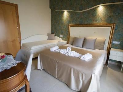 Baby Bed and Breakfast - 14