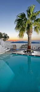 Cliff Side Suites - 14