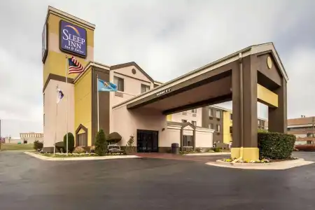 Sleep Inn & Suites Tulsa Central I-44 - 28