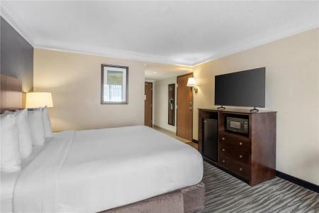 Best Western Augusta West - 37
