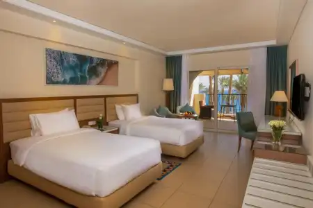 Grand Rotana Resort and Spa - 8