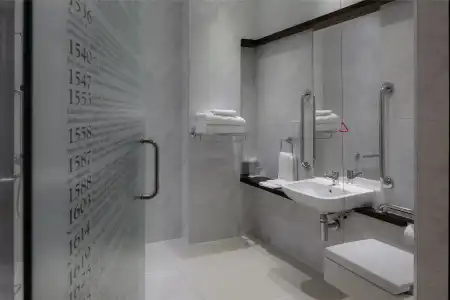 DoubleTree by Hilton London - Greenwich - 54
