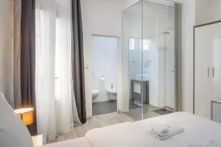 Central Park Residence Guest House - 37