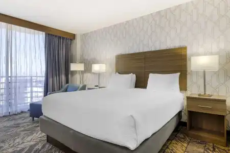 Best Western Plus Bayside Inn - 57