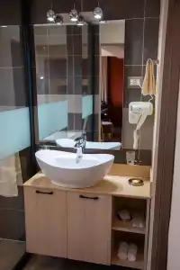 Hôtel La Villette - 86