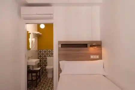 19-30 Valencia - 25